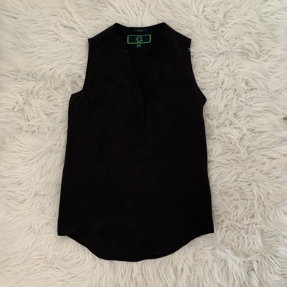 Classic C WONDER 100% Silk Black Sleeveless V-Neck Tunic